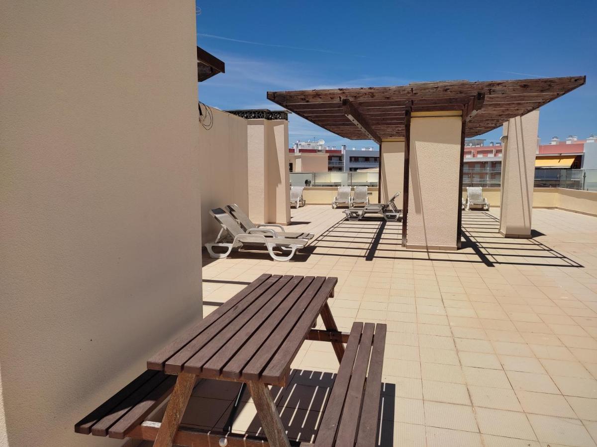 1B Terrace B - Casas & Papeis Apartment Armacao de Pera Bagian luar foto