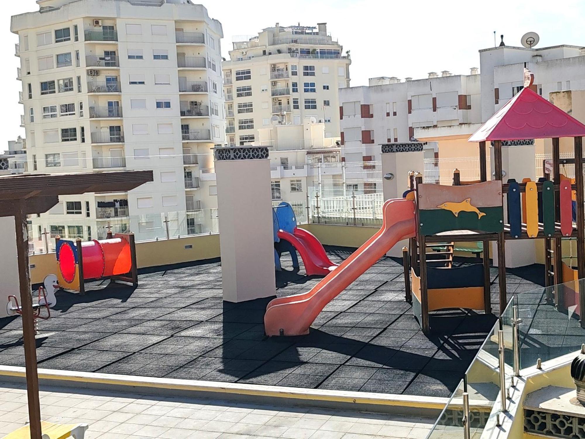 1B Terrace B - Casas & Papeis Apartment Armacao de Pera Bagian luar foto